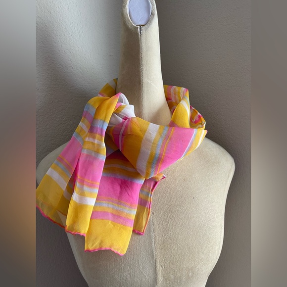 Vintage Accessories - Colorful, vintage silk scarf